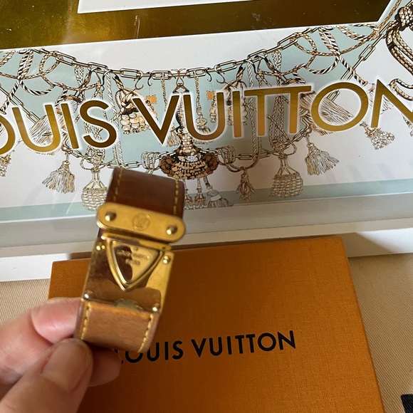 Louis Vuitton Leather Koala Nomade LV Cuff Bracelet - Picture 14 of 14